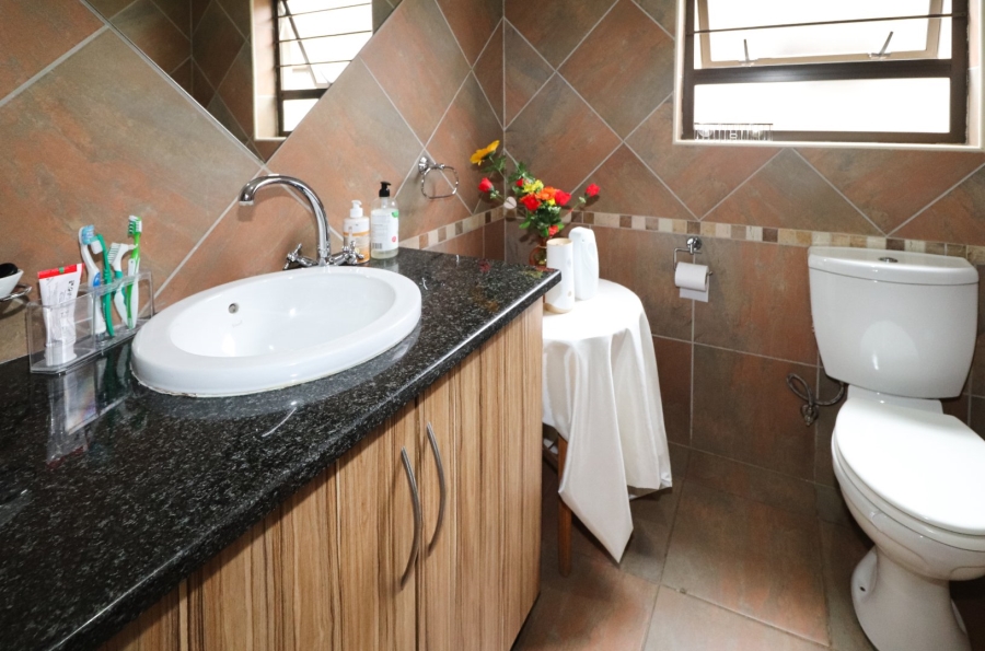 3 Bedroom Property for Sale in Wilkoppies North West